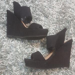 Shoes / Wedges /Heels